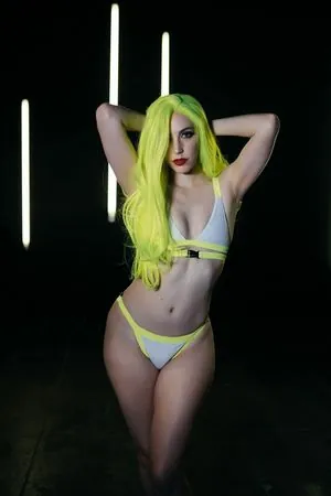 Tali Xoxo