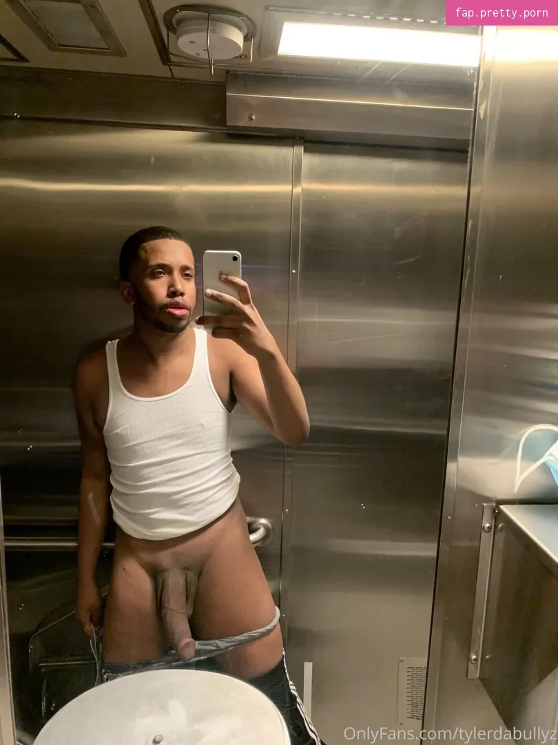 tylerbandsome - Photo #12