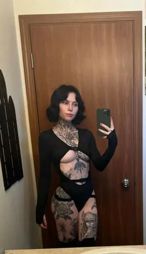Tyniquewebster
