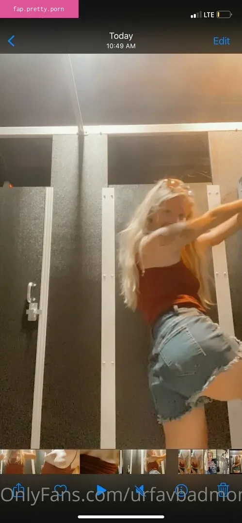 urfavbadmom2.0 - Photo #03