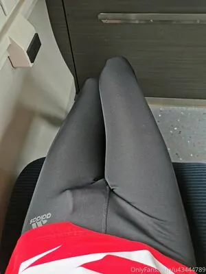 u43444789