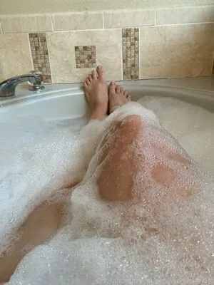 unsupervised_housewife