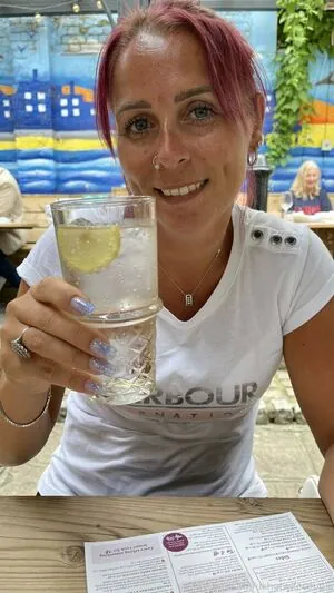 ukhotwife