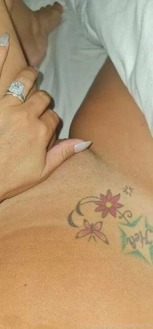 ukhotwifecouple