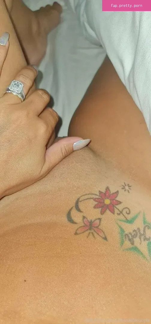 ukhotwifecouple - Photo #34