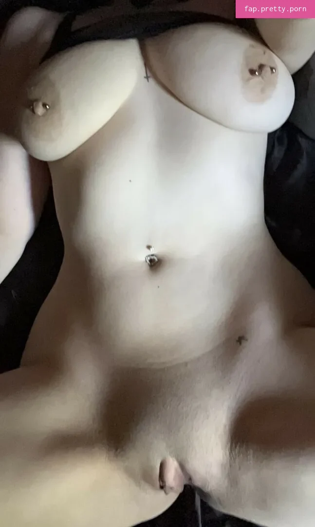 Urcreepygf - Photo #14