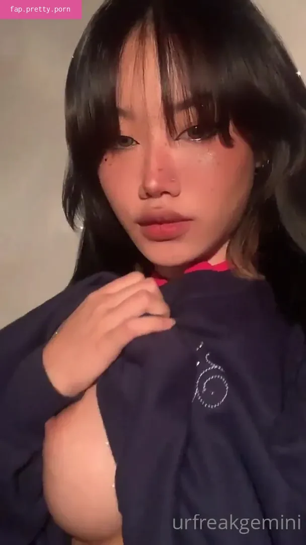 urfreakgemini - Photo #01