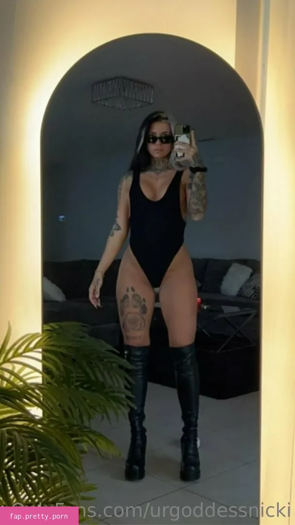Urgoddessnicki - Photo #47