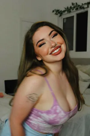 Urhotexgirlfriendd