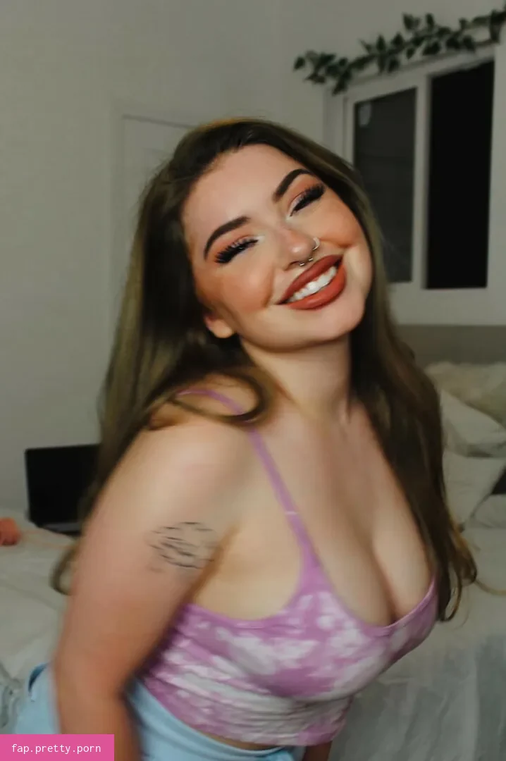 Urhotexgirlfriendd - Photo #12