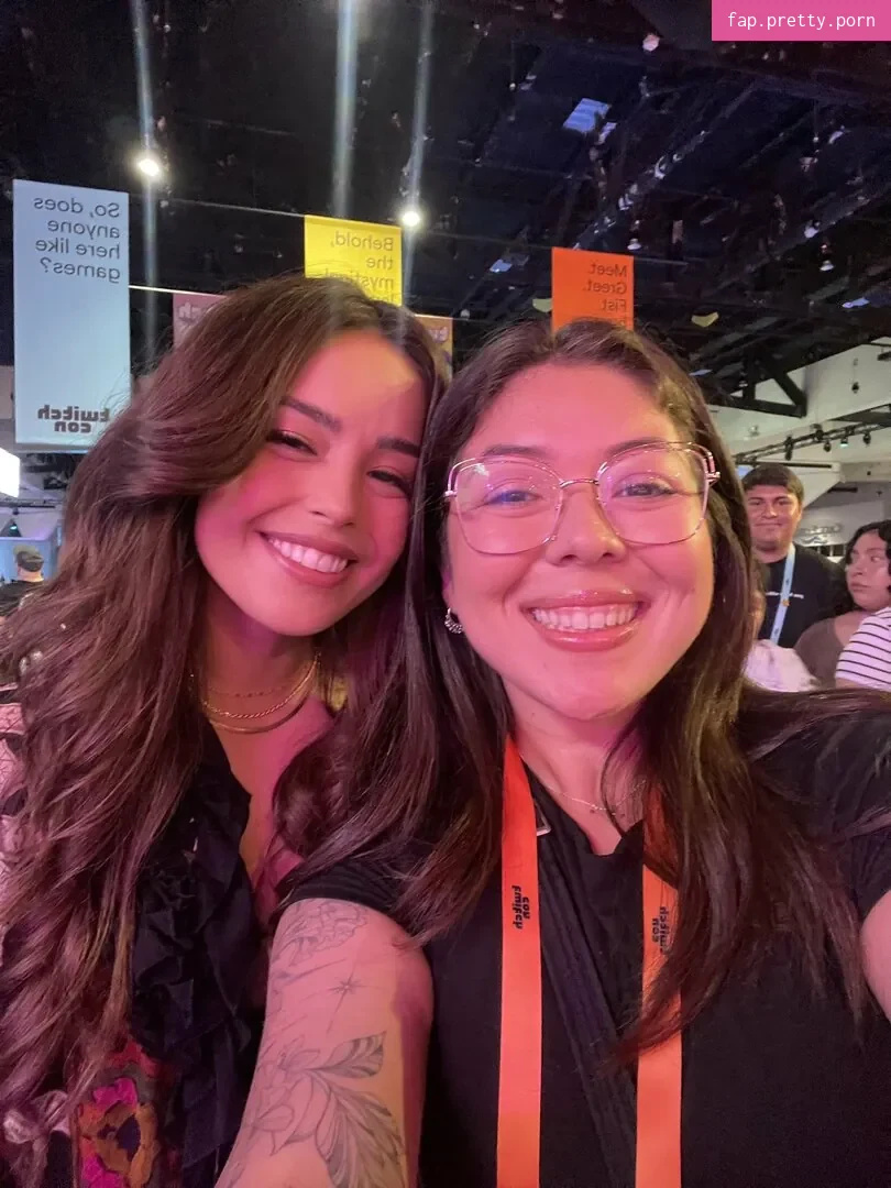 Valkyrae - Photo #12