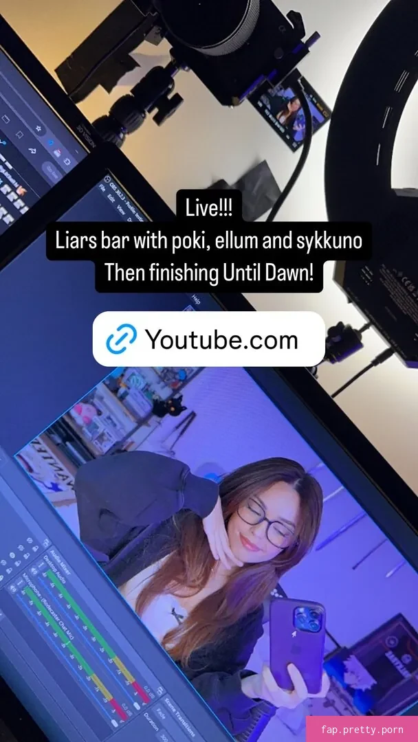 Valkyrae - Photo #20