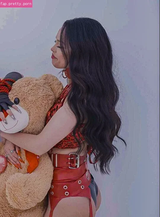 Valkyrae - Photo #12