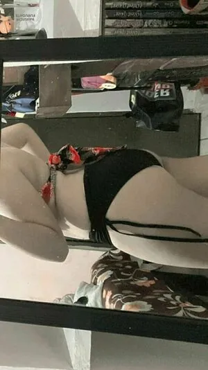 valeriaiscrying