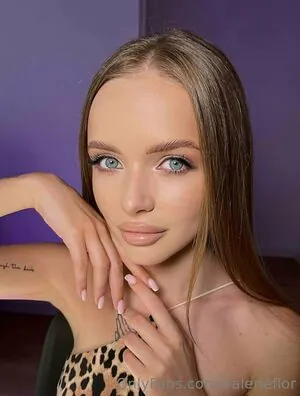 valerieflor