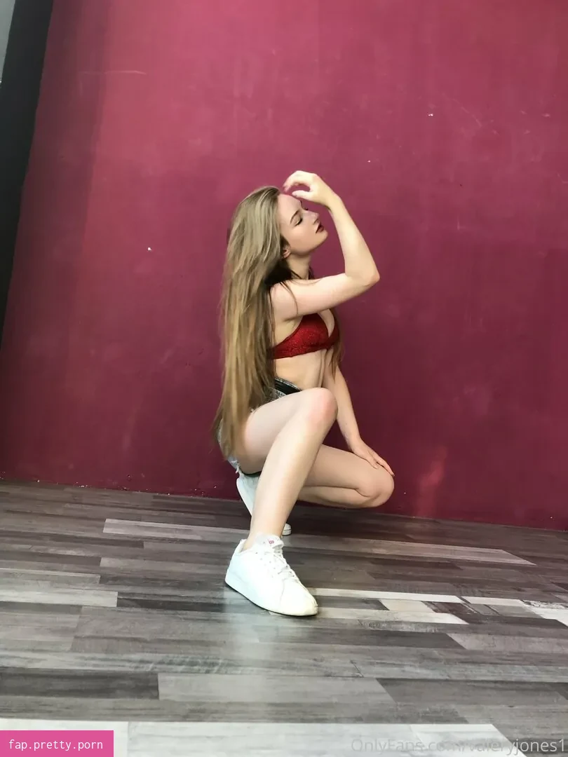 valeryjonesvip - Photo #36