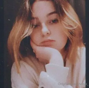 valya_