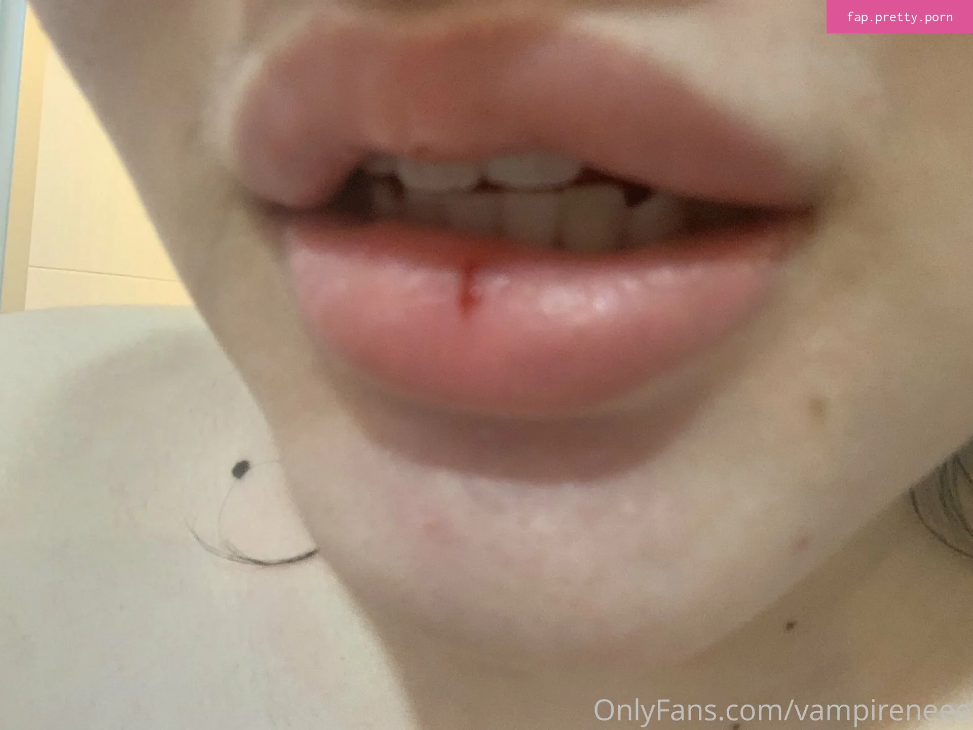 vampireneee - Photo #16