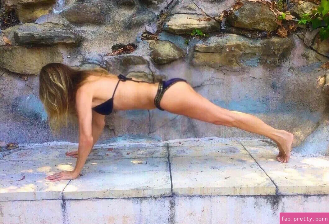 Vanessa Angel - Photo #96