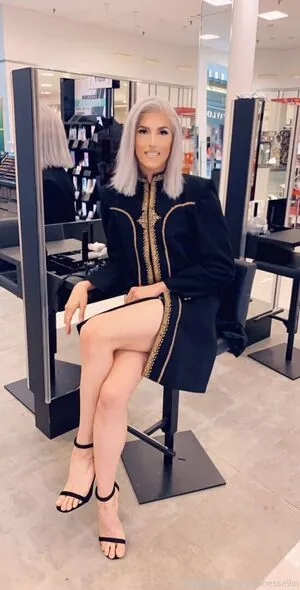 Vanessa9in
