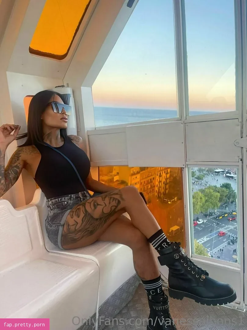 vanessajhons1 - Photo #02