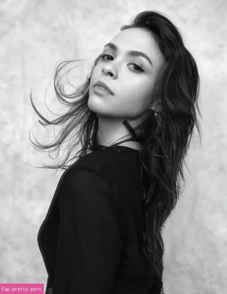 Vanessa Bauer - Photo #86