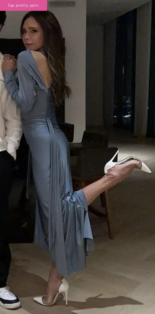 Victoria Beckham - Photo #01