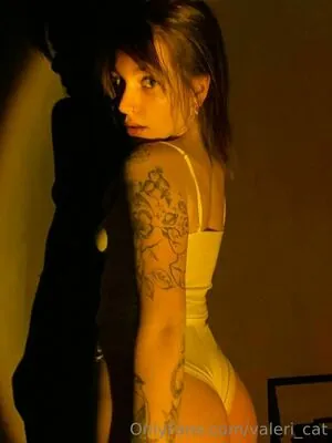 Valeri Catwoman