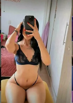 Valeria Cardona