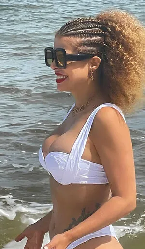 Vanessa Da Mata