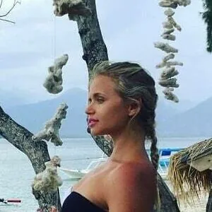 Veronika Dash