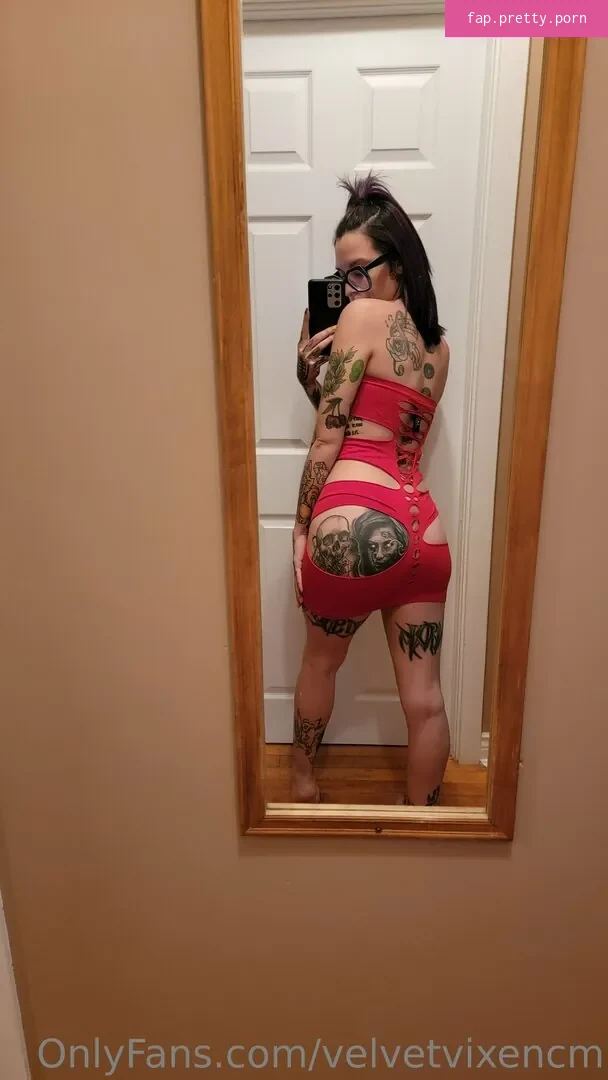 velvetvixencm - Photo #02