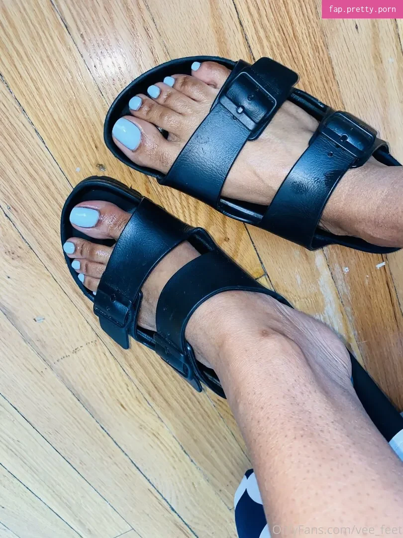 vee_feet - Photo #40