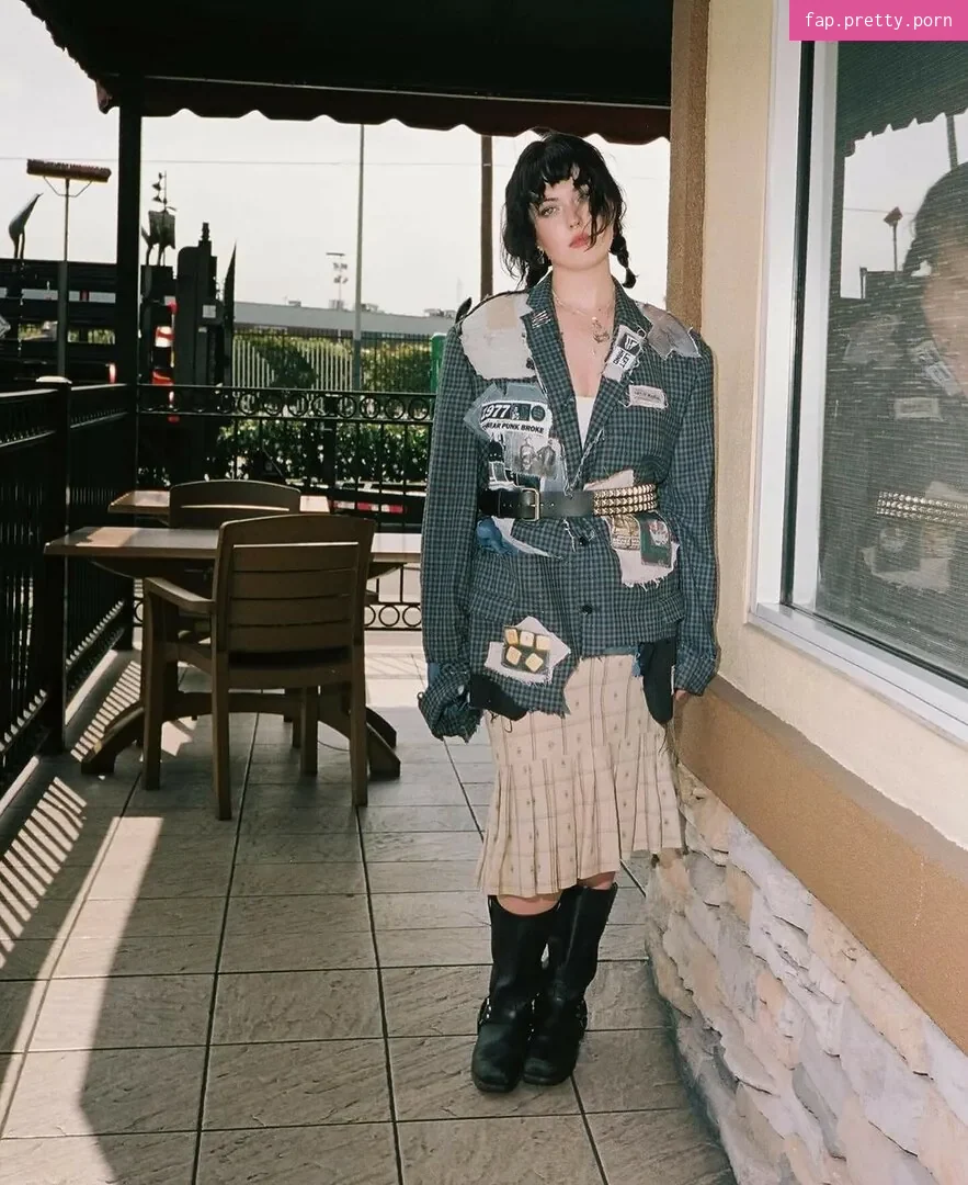 Violet Grohl - Photo #14