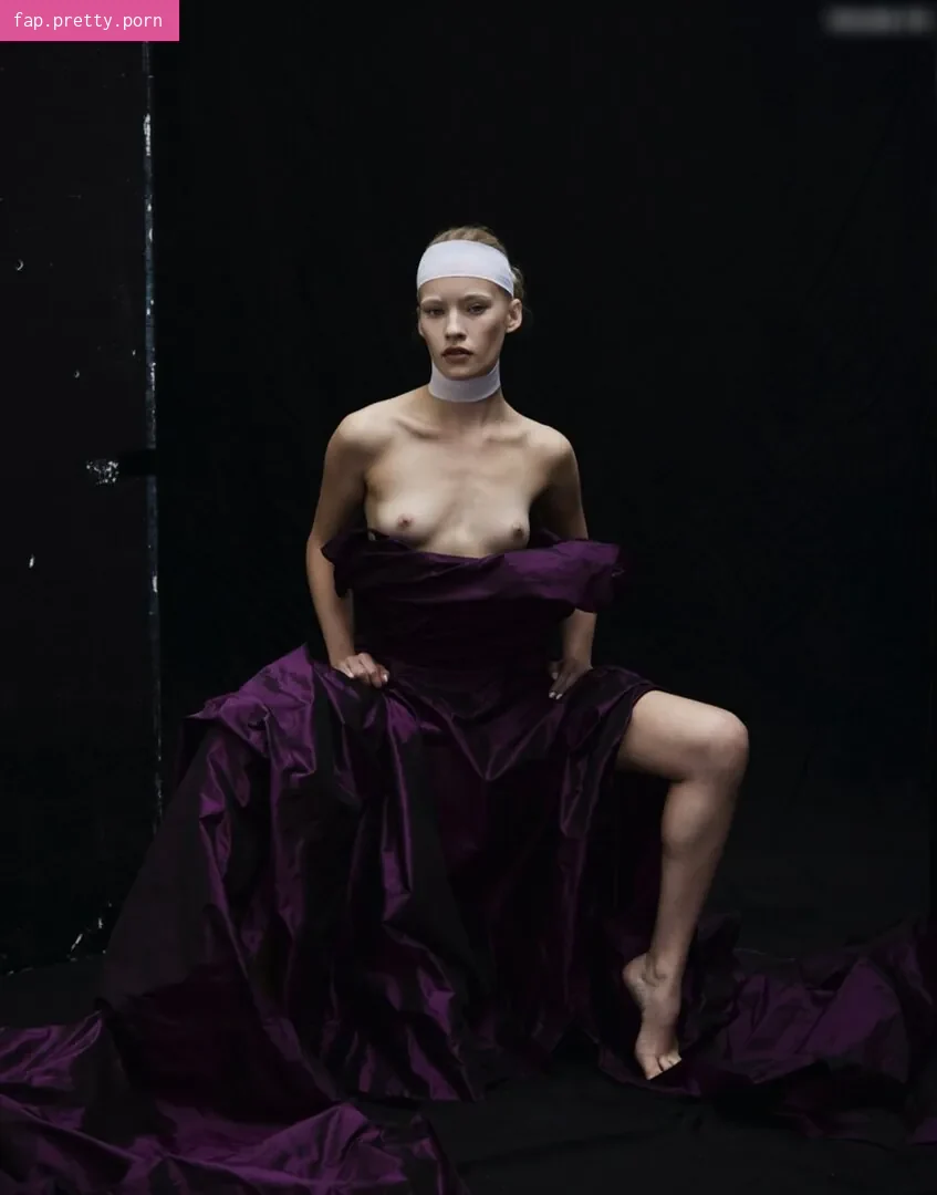 Valerie Huber - Photo #18