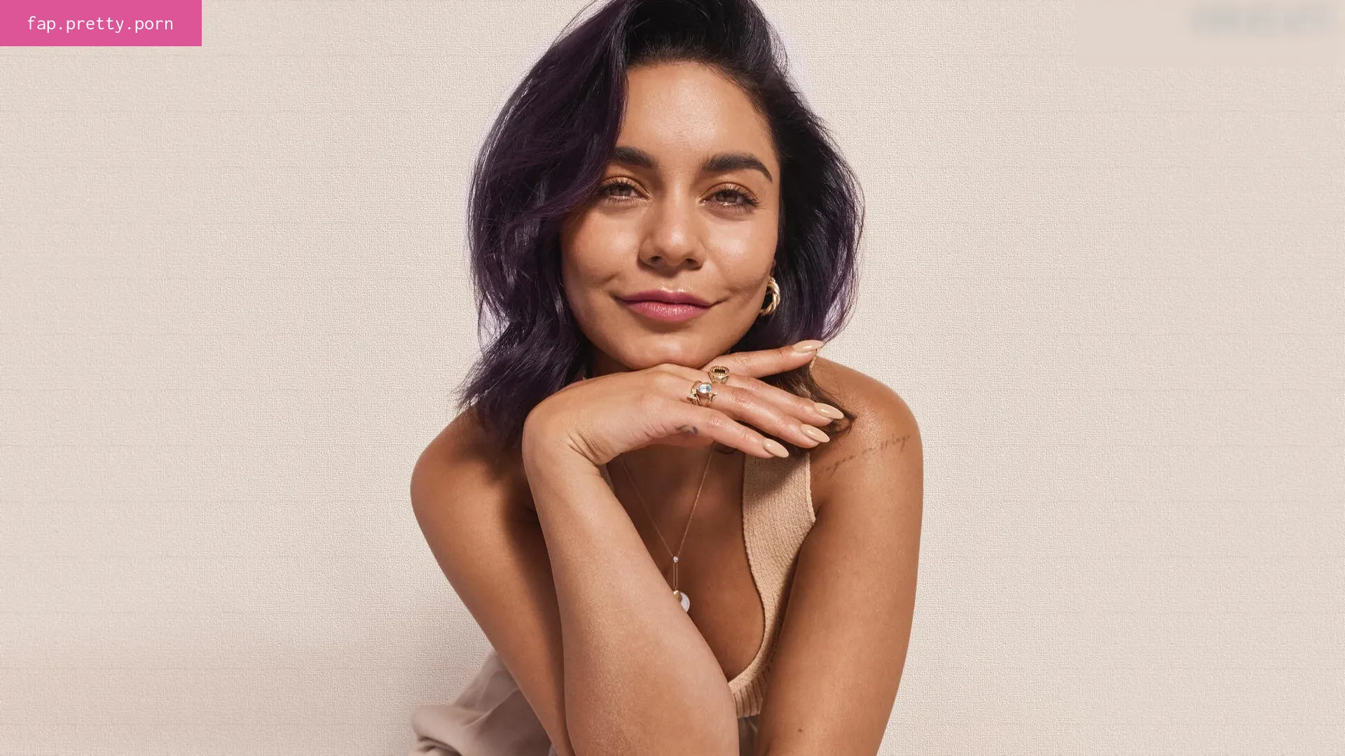 Vanessa Hudgens - Photo #32