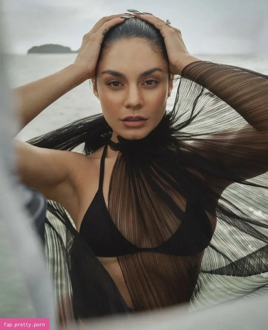 Vanessa Hudgens - Photo #52