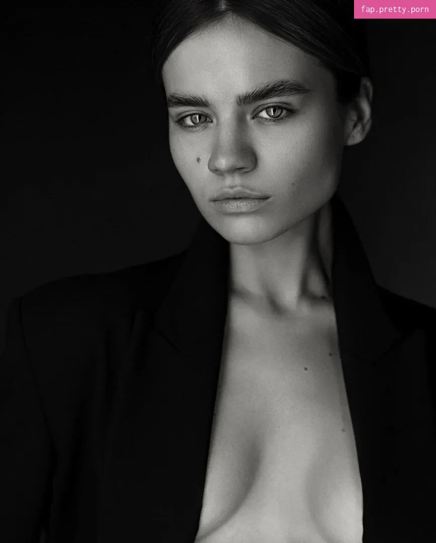 Vero Hanberg - Photo #12