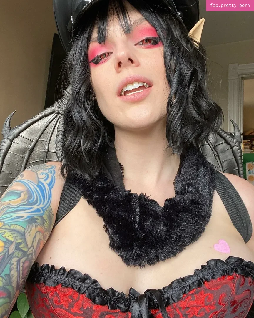 vickipsythemoore - Photo #03