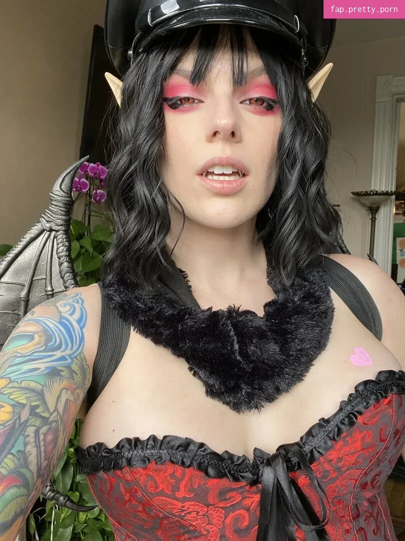 vickipsythemoore - Photo #36