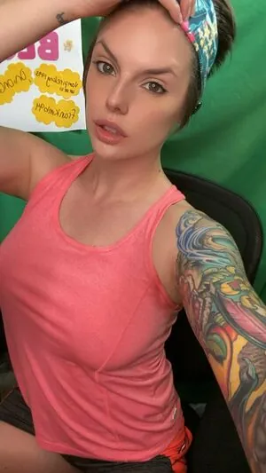 vickipsythemoore