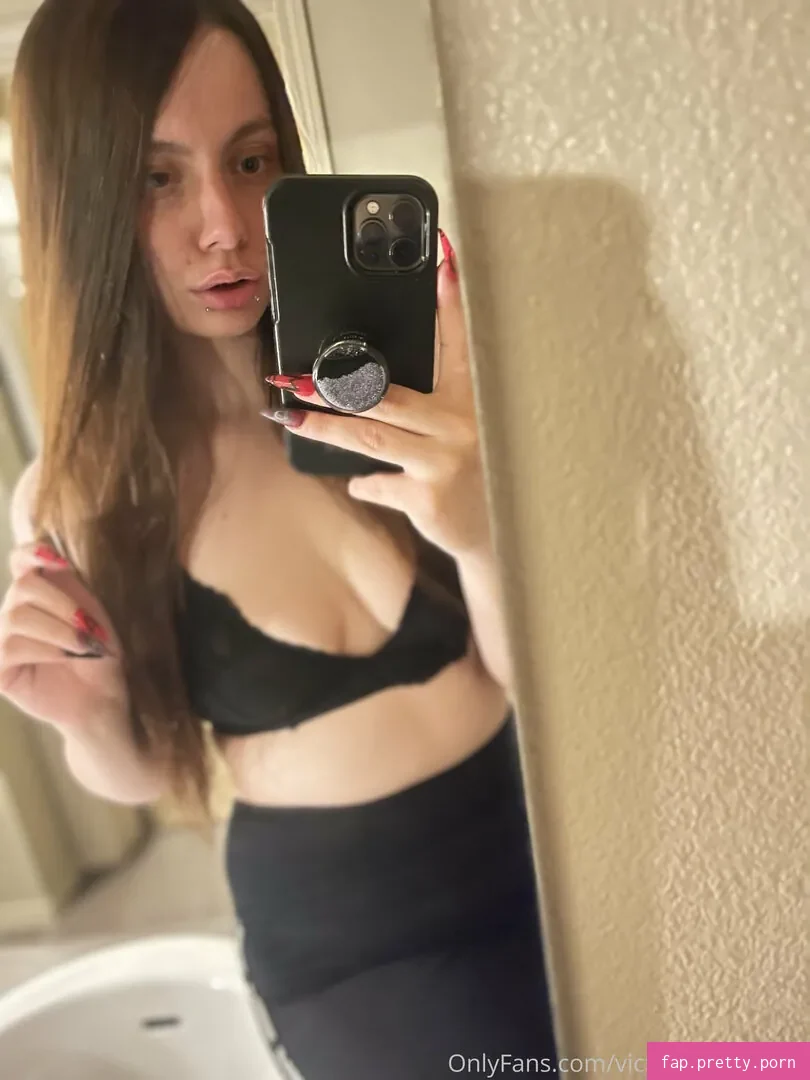 victorialunaarose - Photo #66