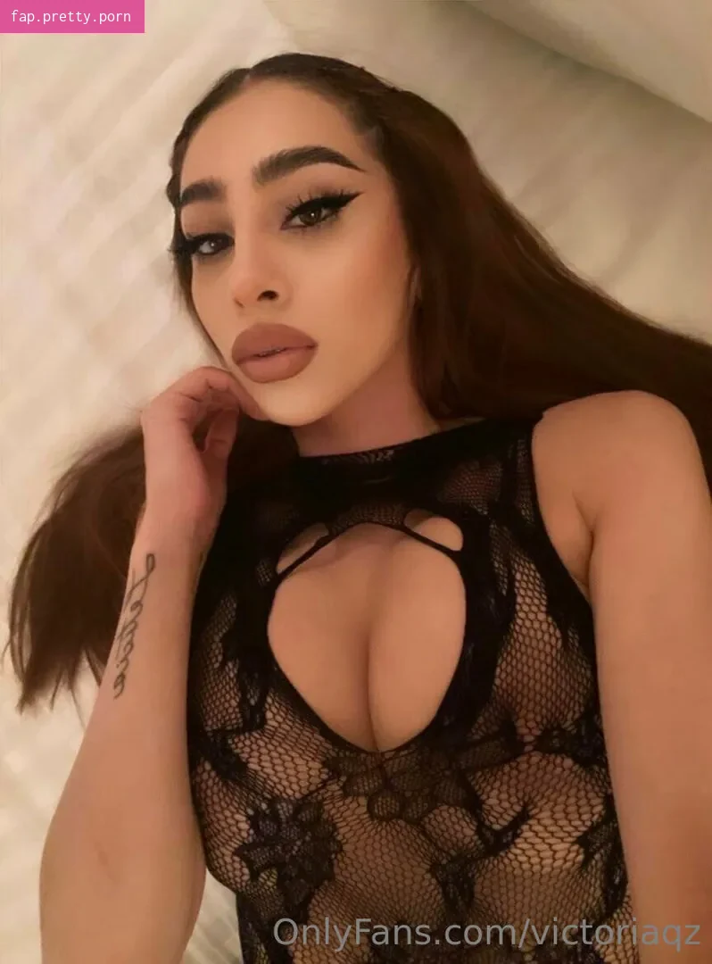 victoriaqz - Photo #04