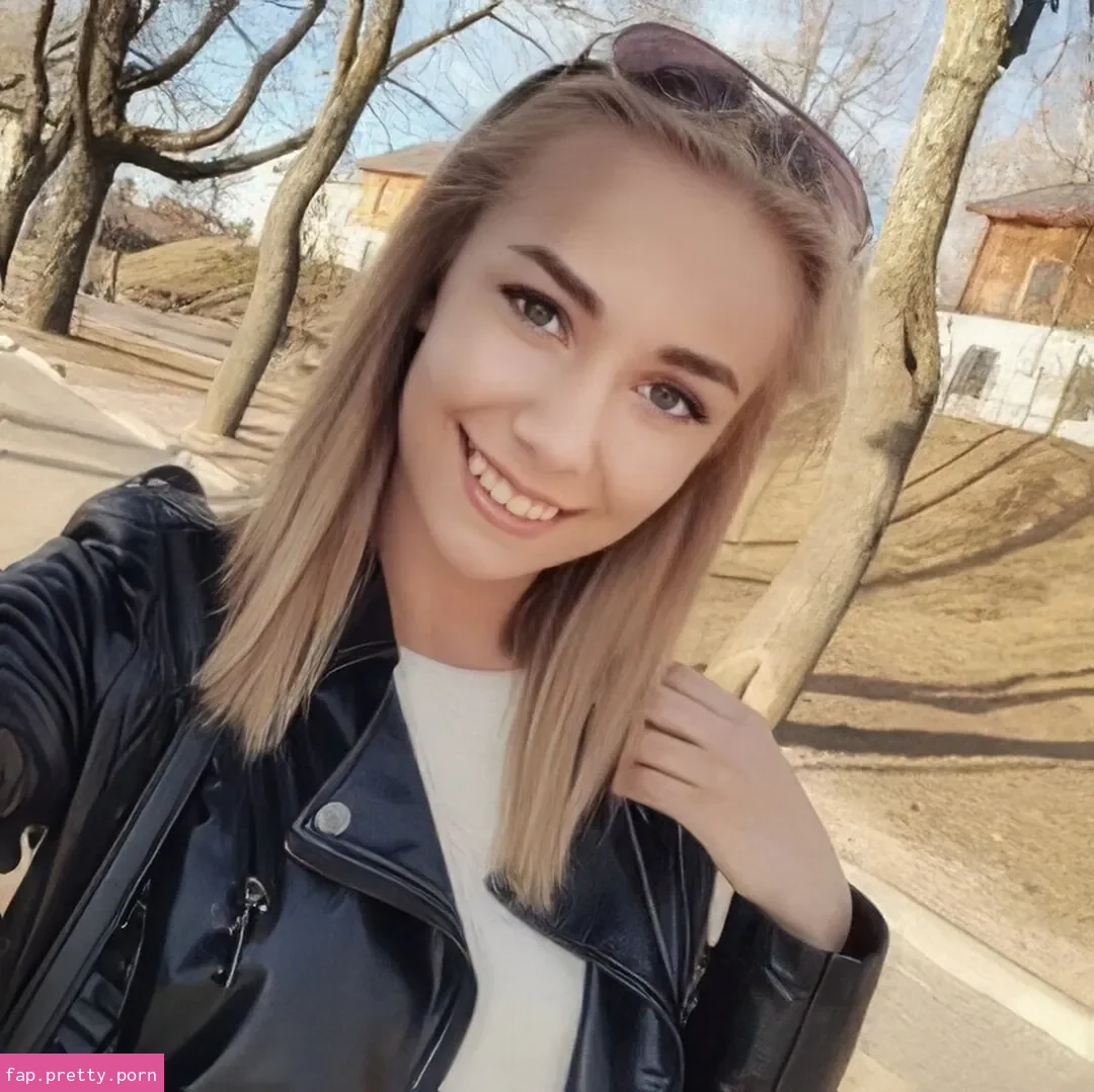 Vika54784 - Photo #60