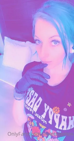 violetcosmos