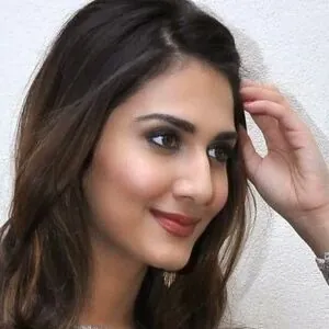 Vaani Kapoor