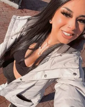 velvet_kitty93_