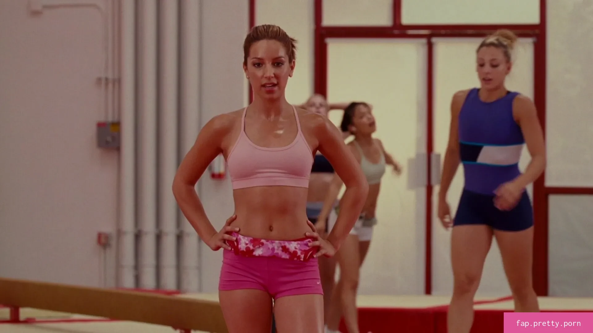 Vanessa Lengies - Photo #83