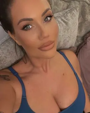 Victoria Love