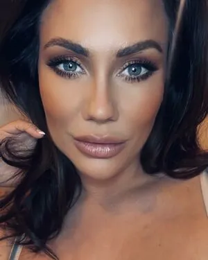 Victoria Love